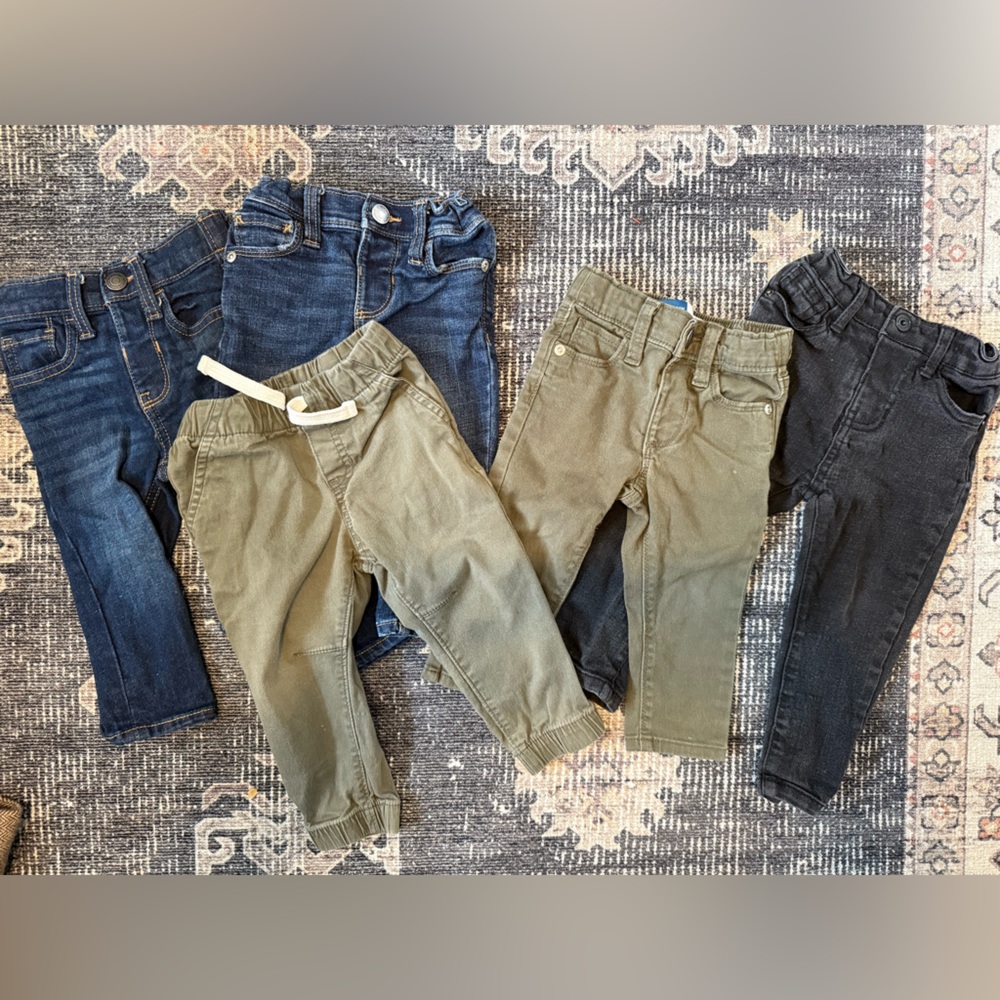 Five pairs 12-18m boys pants mixed brands